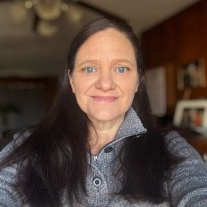 Meet your Posher, Rebecca